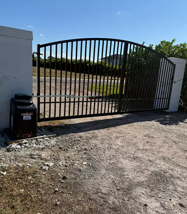 Residential Gate Repair Pinecrest