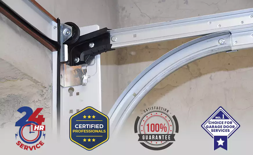 Roller Door Lock Barrel Replacement in Pinecrest, FL