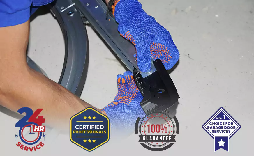 Single Track Garage Door Seal Replacement in Pinecrest, FL