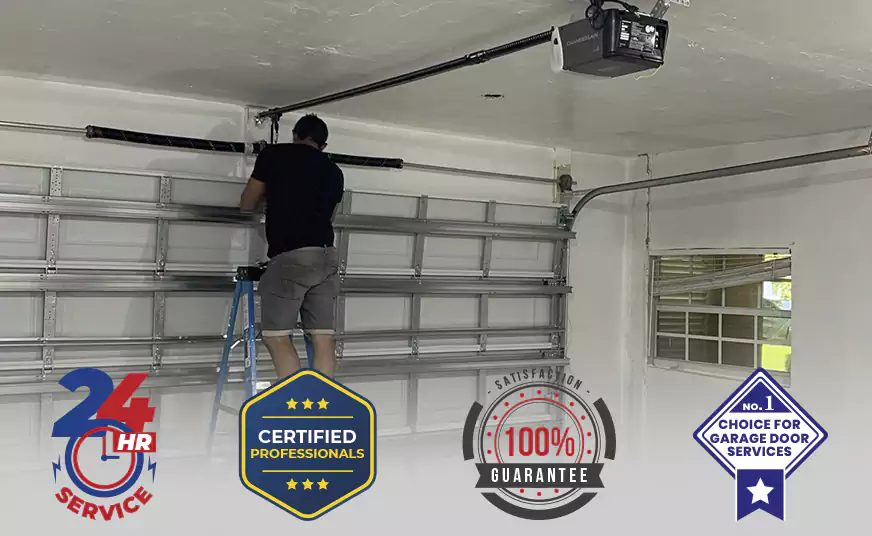 Garage Door Maintenance in Pinecrest