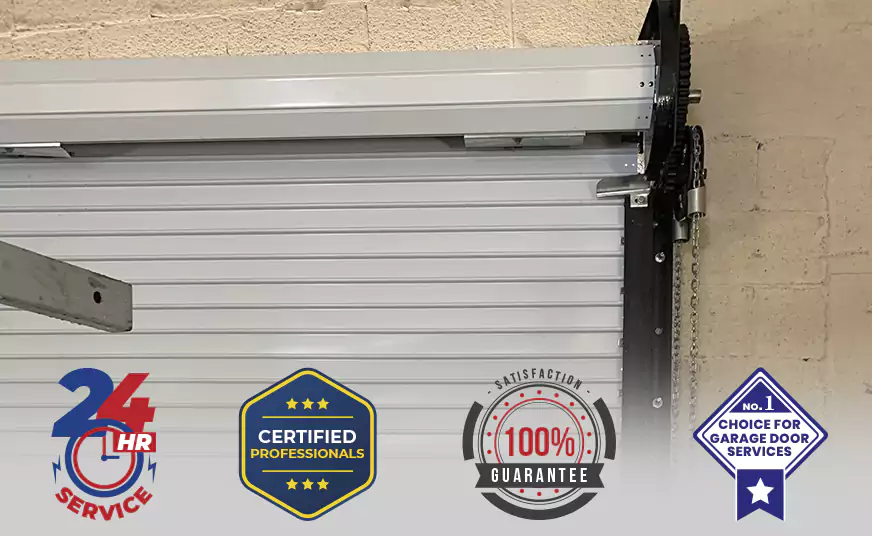 Roll up Garage Door in Pinecrest